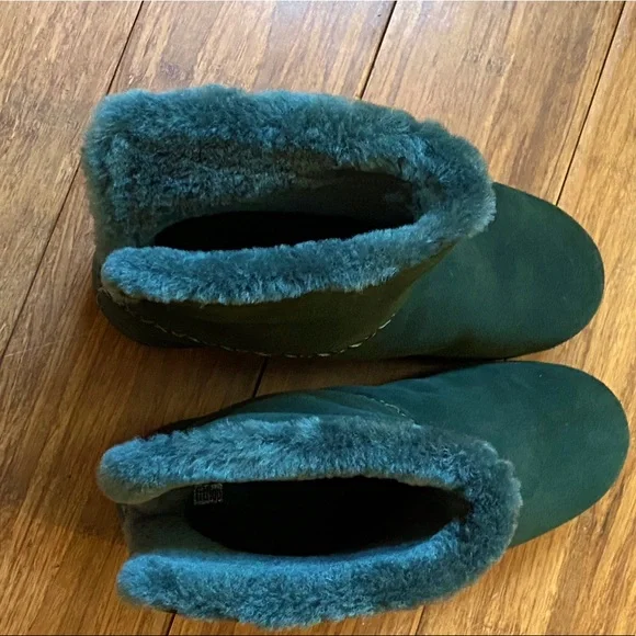 NWOT Fitflop Boots sz. 8.5 in Racing Green - real shearling and suede - Picture 3 of 6